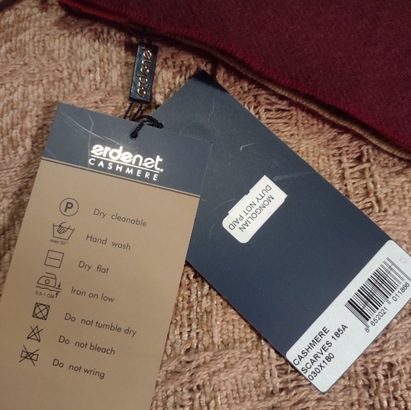 New Erdenet Cashmere scarf - Picture 4 of 4